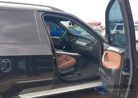 2012 BMW X5 xDrive35D from USA, damaged, VIN 5UXZW0C5XCL671528